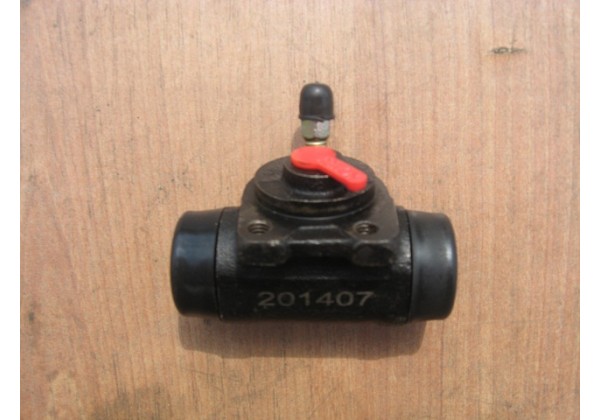 Гальмівний циліндр Peugeot 106, 206, Citroen C2, C3, Xsara